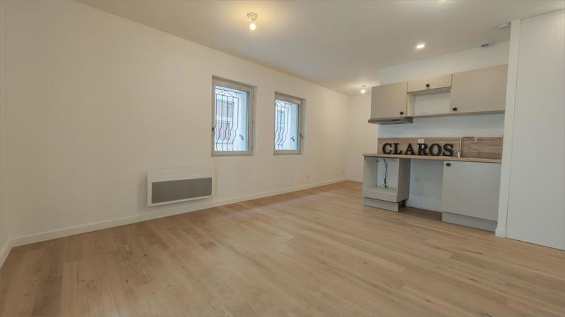 Studio - 15 m² - 1 pièce