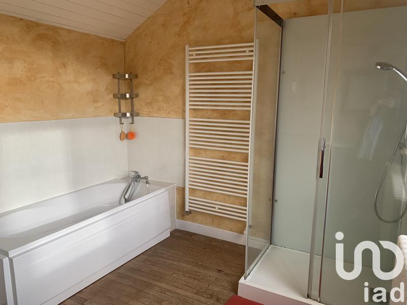 Maison - 166 m² - 7 pièces