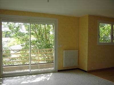 Appartement - 95 m² - 4 pièces
