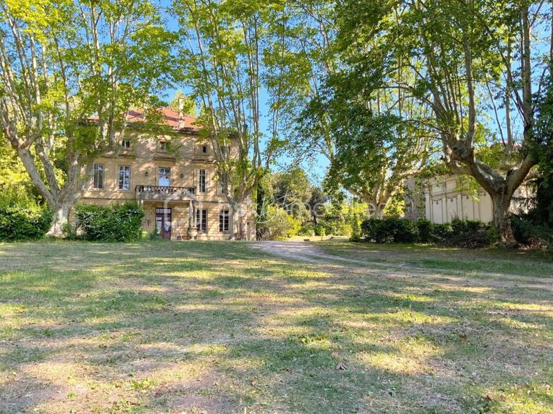 Château - 770 m² - 15 pièces