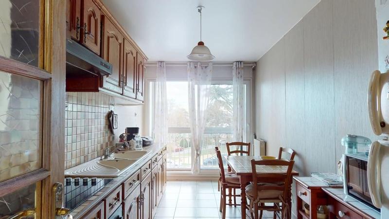 Appartement - 85 m² - 4 pièces