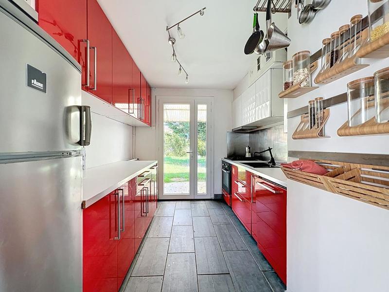 Pavillon - 94 m² - 5 pièces