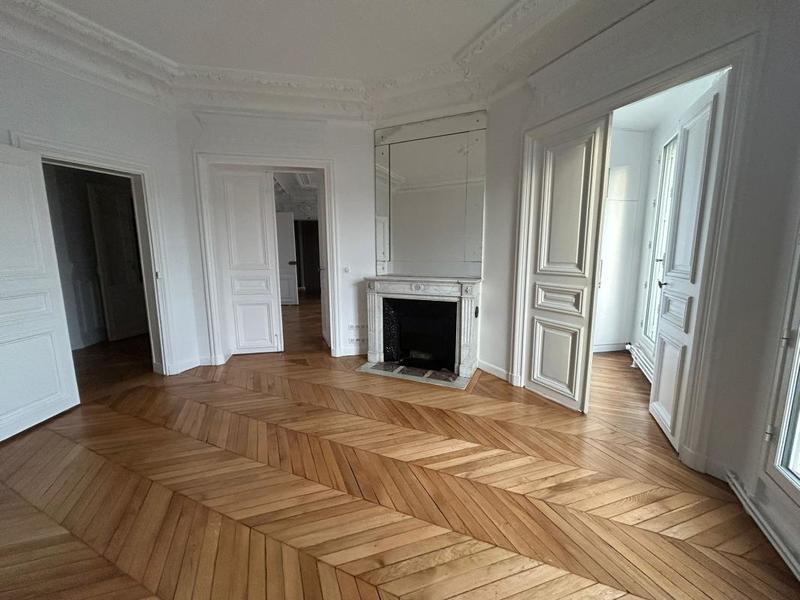 Appartement - 163 m² - 5 pièces