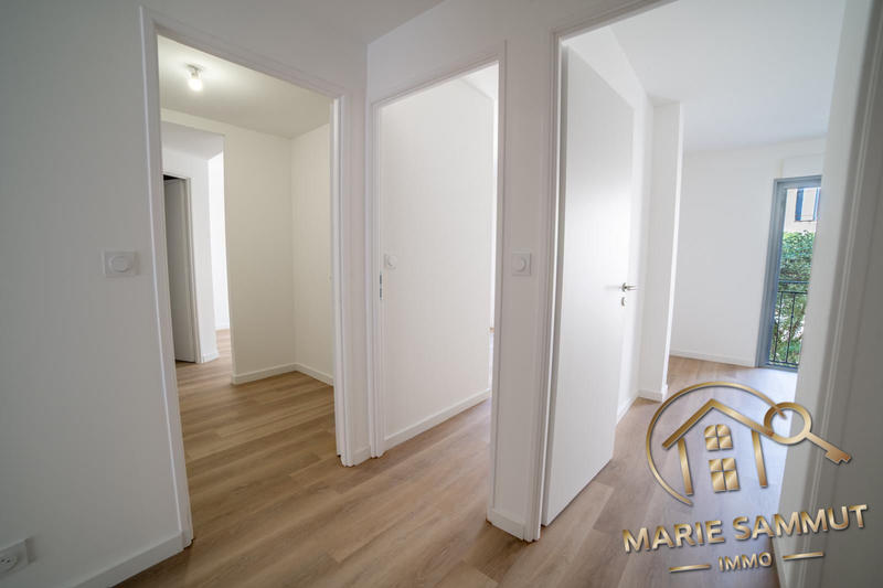 Duplex - 94 m² - 4 pièces