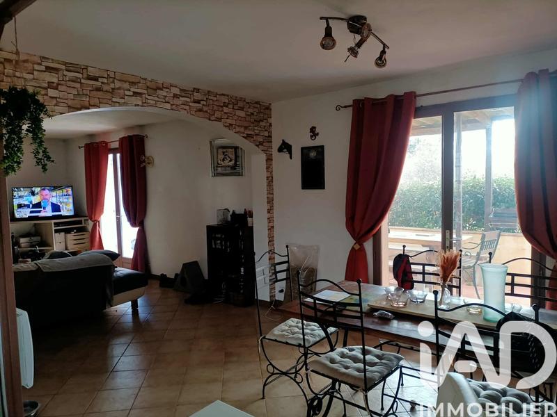 Maison - 105 m² - 5 pièces