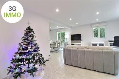 Maison - 116 m² - 6 pièces