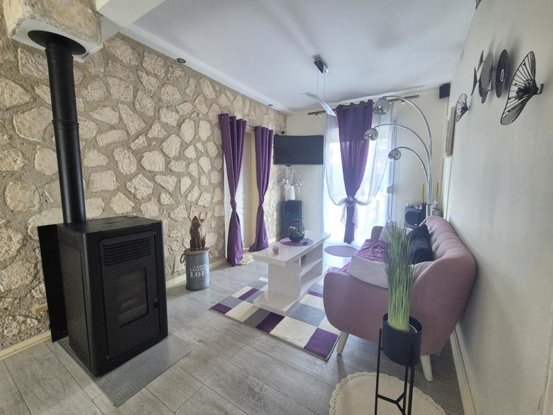 Pavillon - 98 m² - 6 pièces