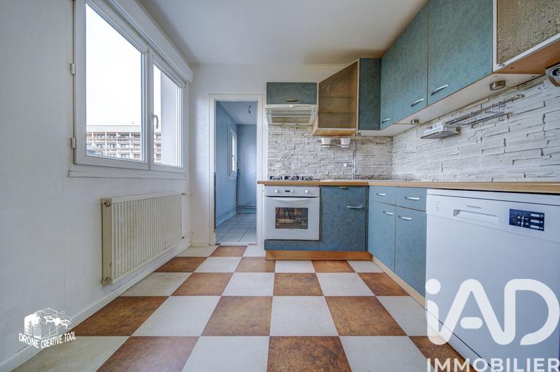 Appartement - 79 m² - 4 pièces