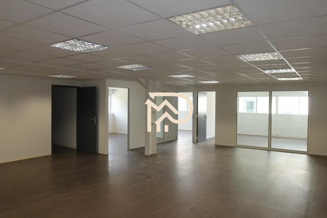 Bureau - 140 m²