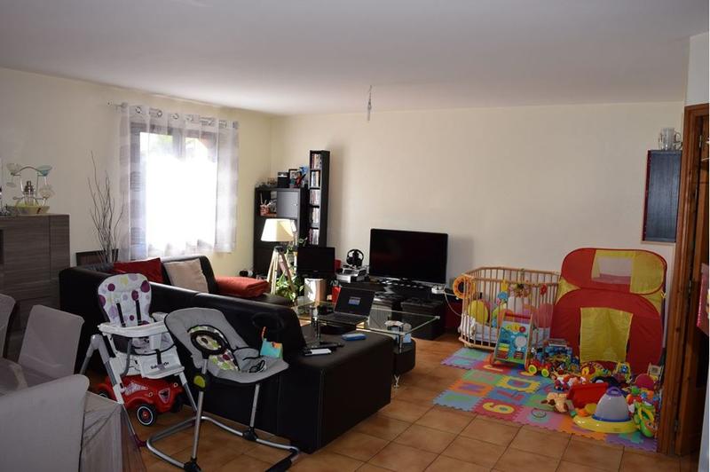 Maison traditionnelle - 95 m² - 4 pièces