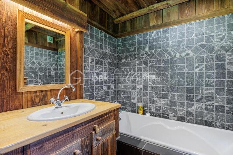 Châlet - 164 m² - 5 pièces