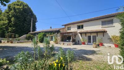 Maison de village - 218 m² - 6 pièces