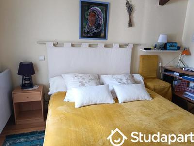 Chambre - 15 m² - 1 pièce