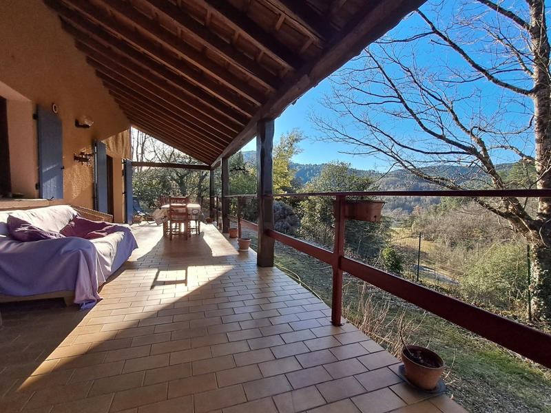 Villa - 152 m² - 7 pièces