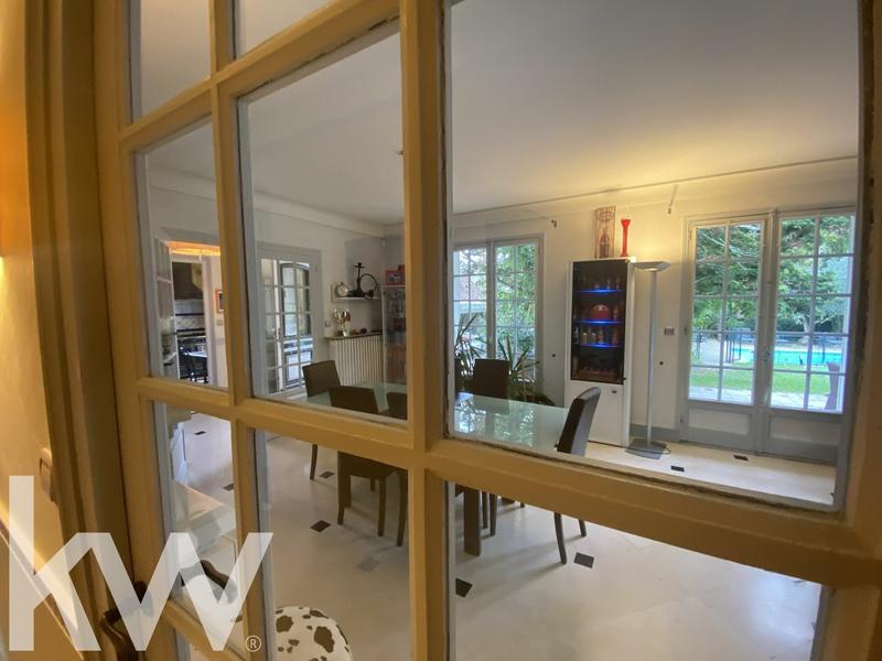 Maison - 190 m² - 6 pièces