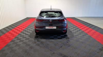Renault Mégane IV Berline tce 140 edc fap - 21b business