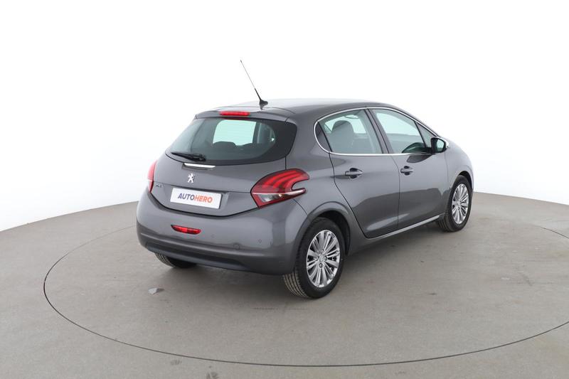 Peugeot 208 1.2 PureTech Allure 5p 110 ch