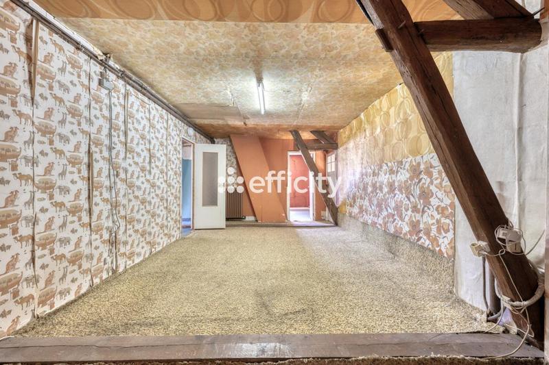 Pavillon - 180 m² - 8 pièces