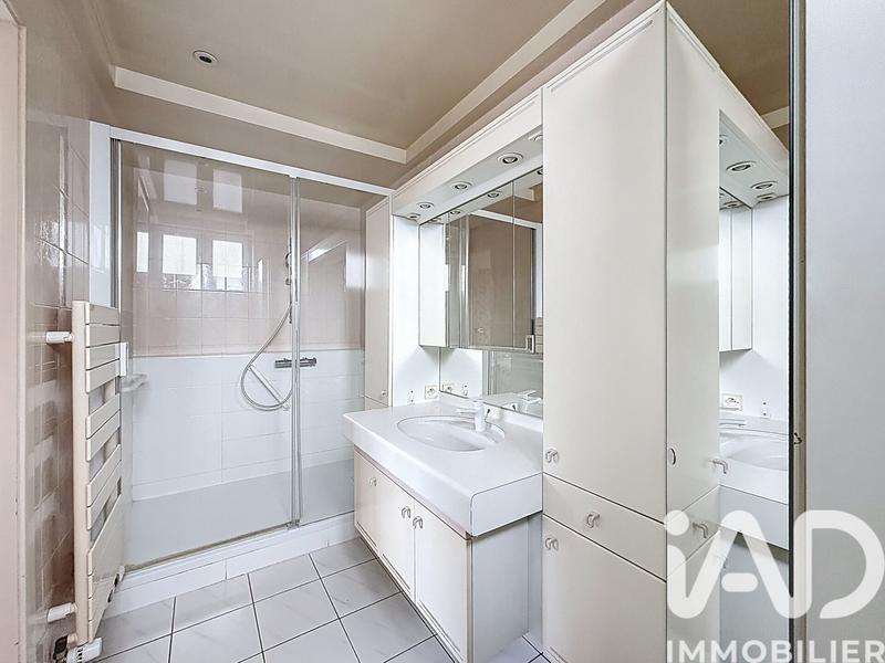 Maison - 186 m² - 7 pièces