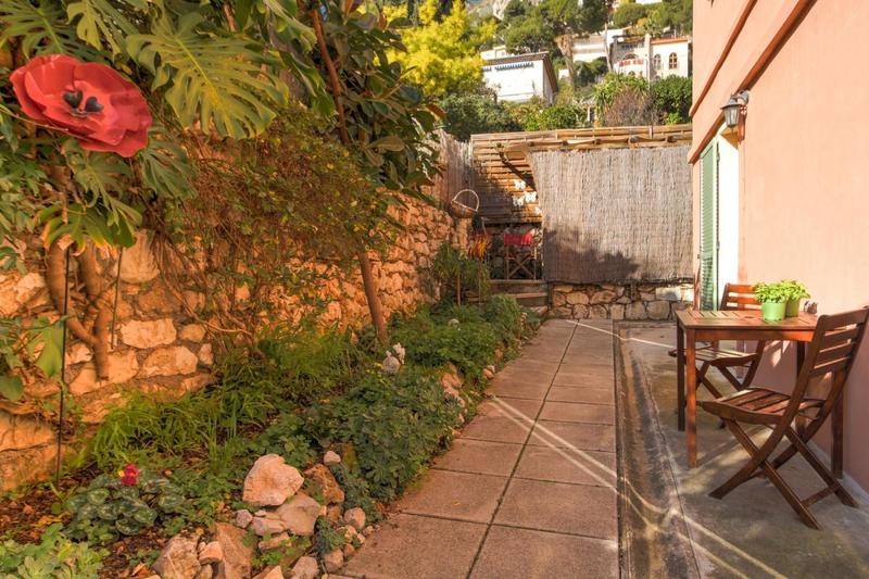 Appartement - 99 m² - 4 pièces