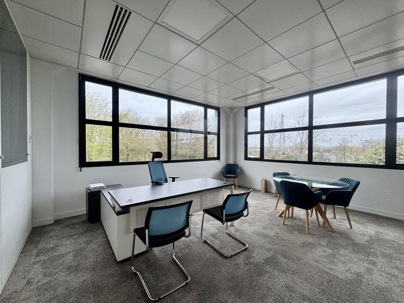 Bureau - 130 m²