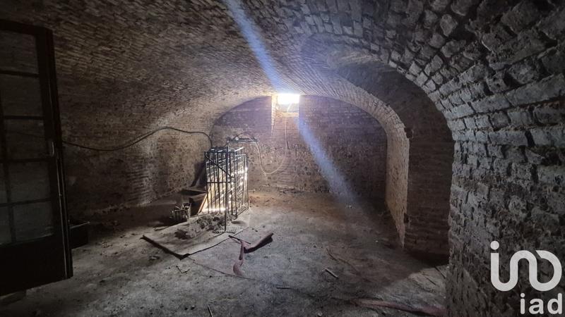 Maison - 253 m² - 9 pièces