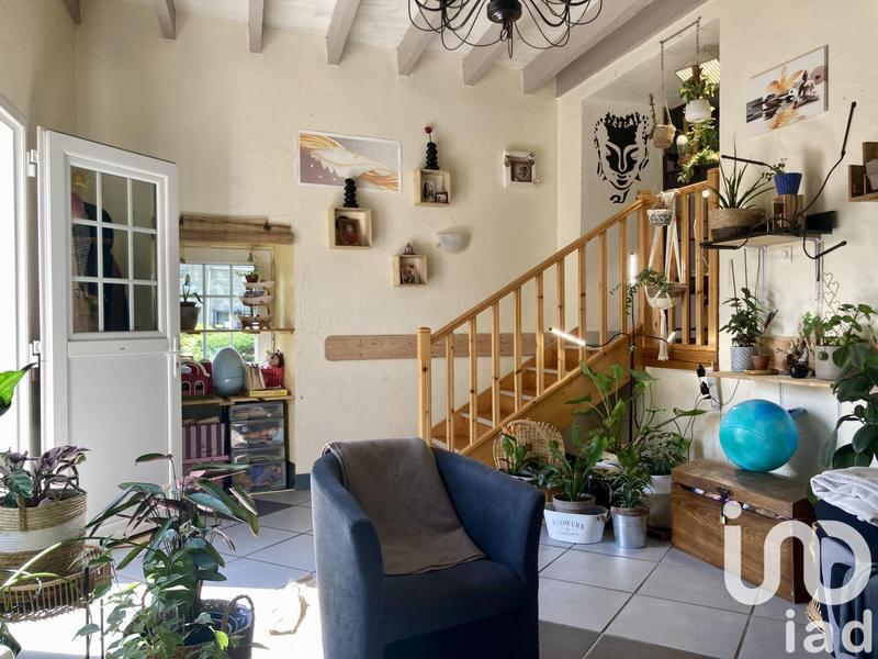 Maison - 310 m² - 11 pièces