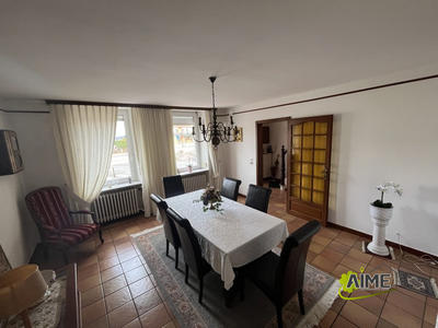 Maison - 152 m² - 6 pièces