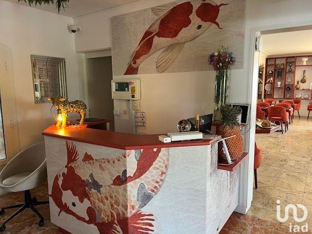 Local commercial - 2 364 m²