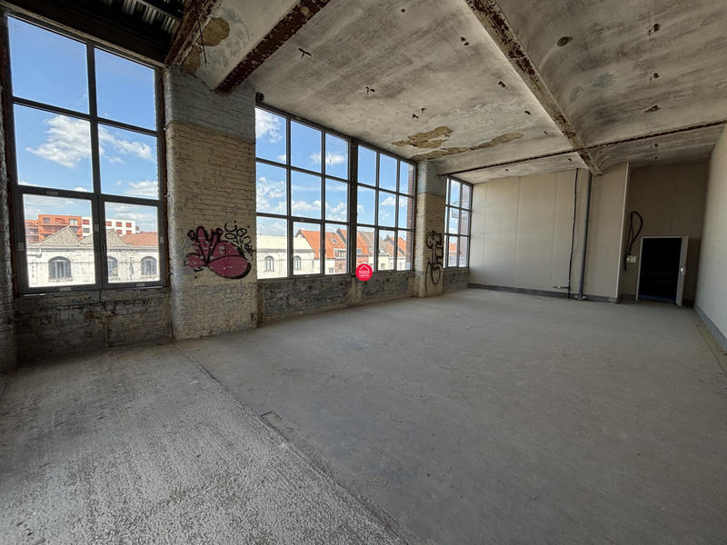 Appartement - 84 m² - 1 pièce