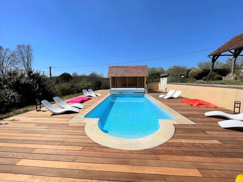 Maison - 361 m² - 11 pièces