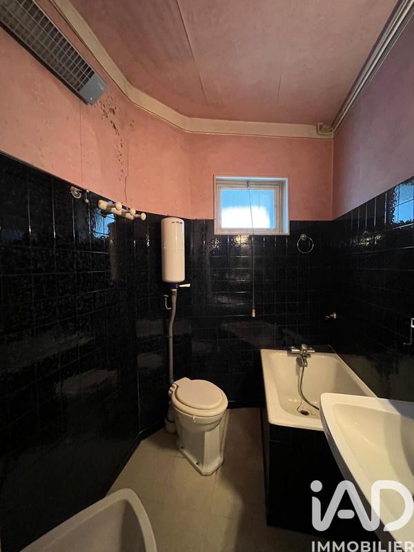 Maison - 191 m² - 8 pièces