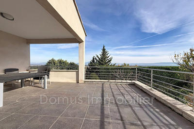 Maison - 165 m² - 7 pièces