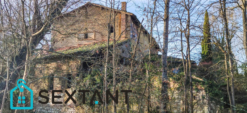 Maison - 400 m² - 10 pièces