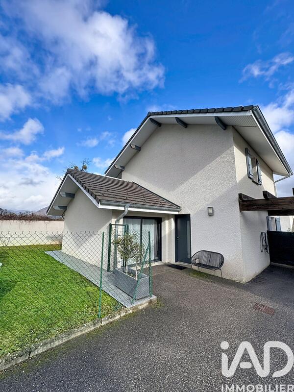 Maison - 100 m² - 5 pièces