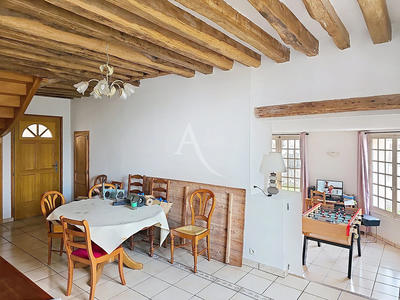 Maison - 158 m² - 5 pièces