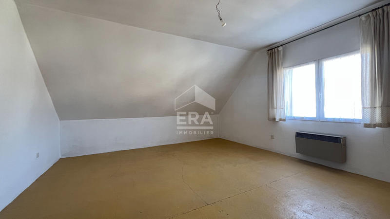 Maison - 122 m² - 7 pièces