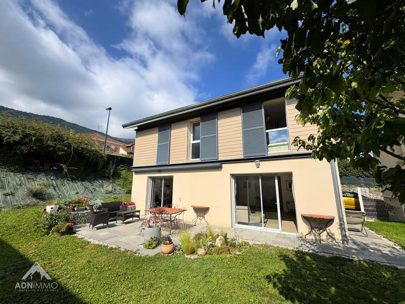 Maison - 125 m² - 5 pièces