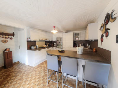 Maison - 163 m² - 6 pièces