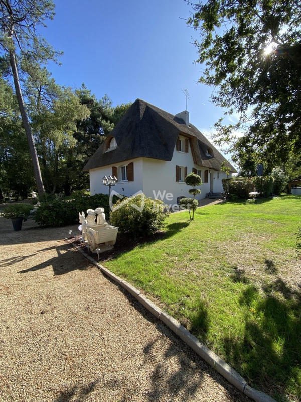 Maison - 203 m² - 7 pièces