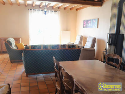 Maison - 140 m² - 5 pièces