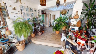 Maison - 190 m² - 9 pièces