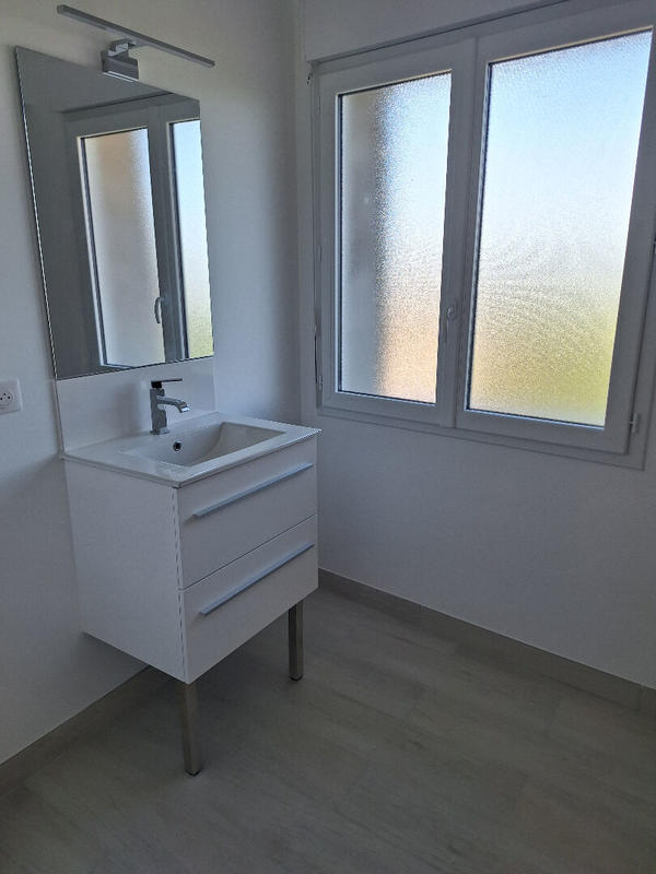 Maison - 104 m² - 4 pièces