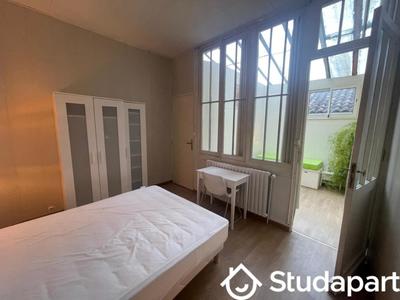 Chambre - 20 m² - 1 pièce