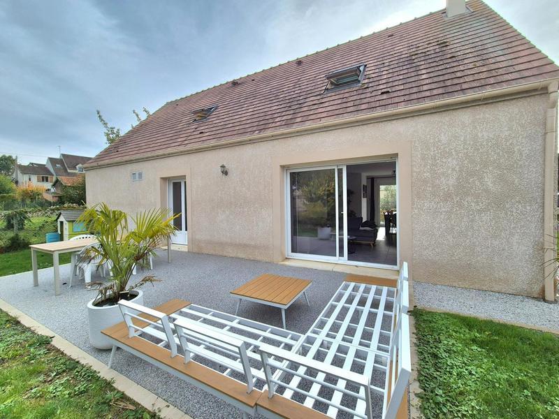 Maison - 118 m² - 7 pièces