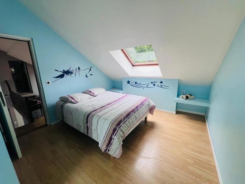 Maison - 153 m² - 7 pièces