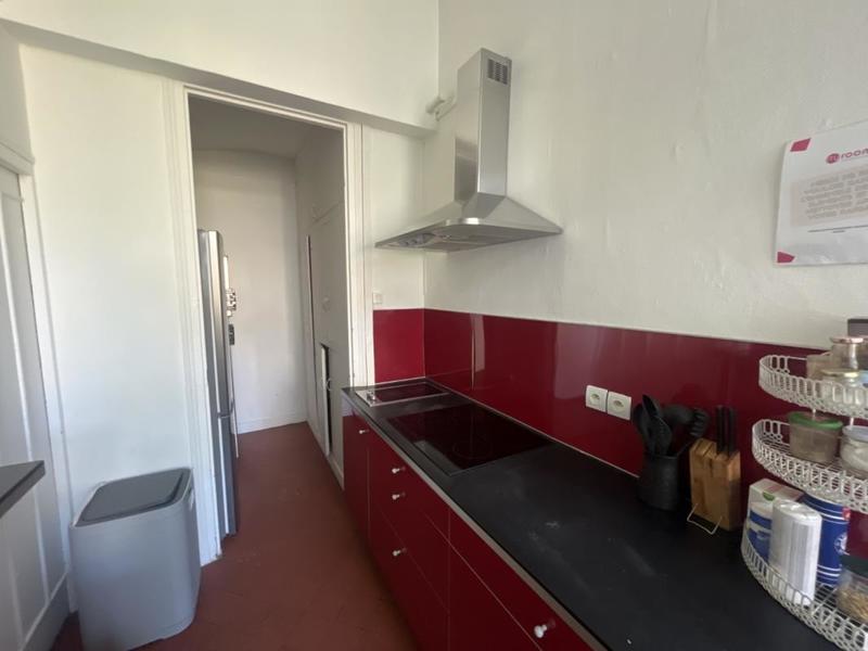 Chambre - 12 m² - 1 pièce