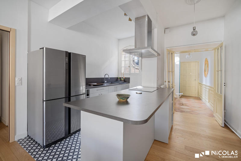 Appartement - 83 m² - 3 pièces