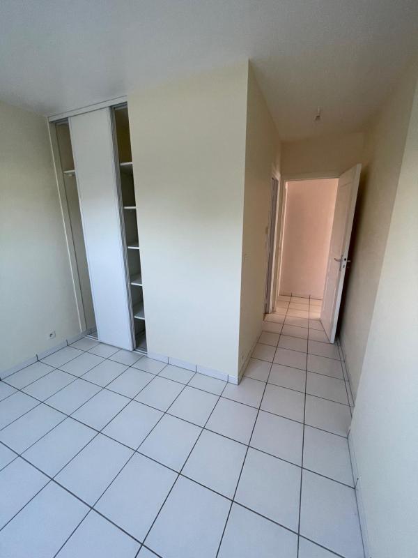 Maison - 99 m² - 5 pièces
