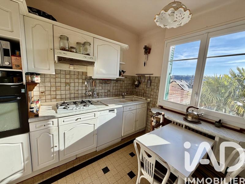 Maison - 118 m² - 6 pièces